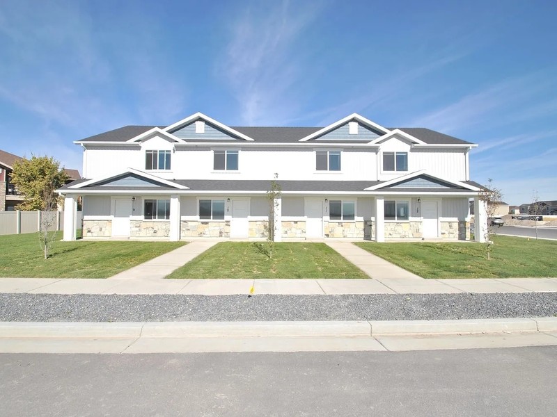 Corinne Townhome: 2345 N 3900 W