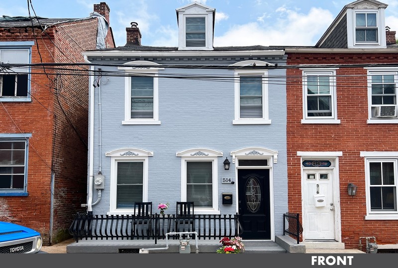 Lancaster Townhome: 514 Saint Joseph St
