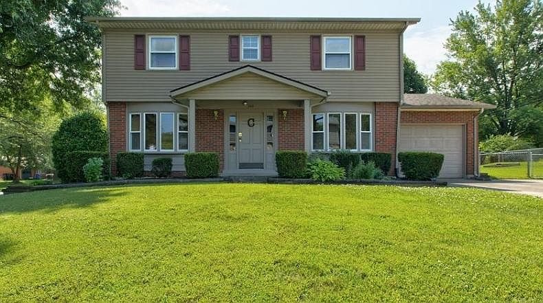 Lexington House: 3414 Wallingford Ct,