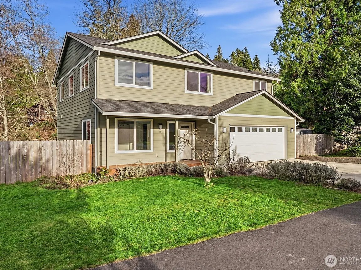 Cathlamet House: 26 Marina dr