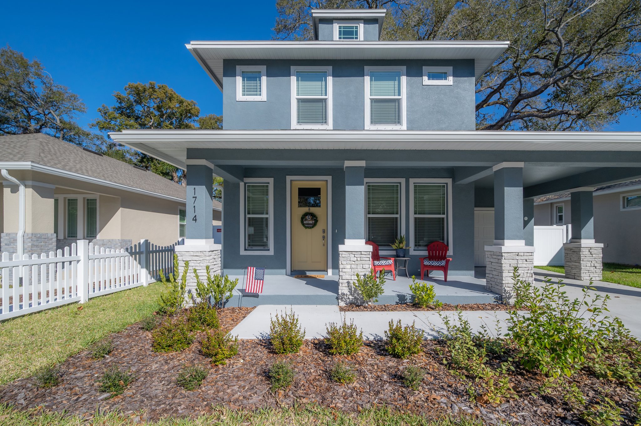 Tampa House: 1714 E Lambright St
