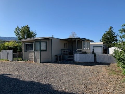 Carson City House: 907 Garnet Court
