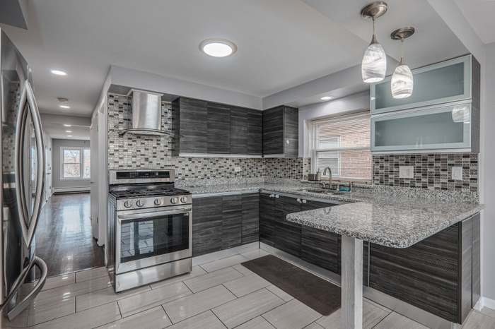 Elmwood Park Apartment: 2702 N 74th Ave