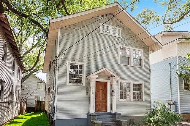 New Orleans House: 7533 Willow St