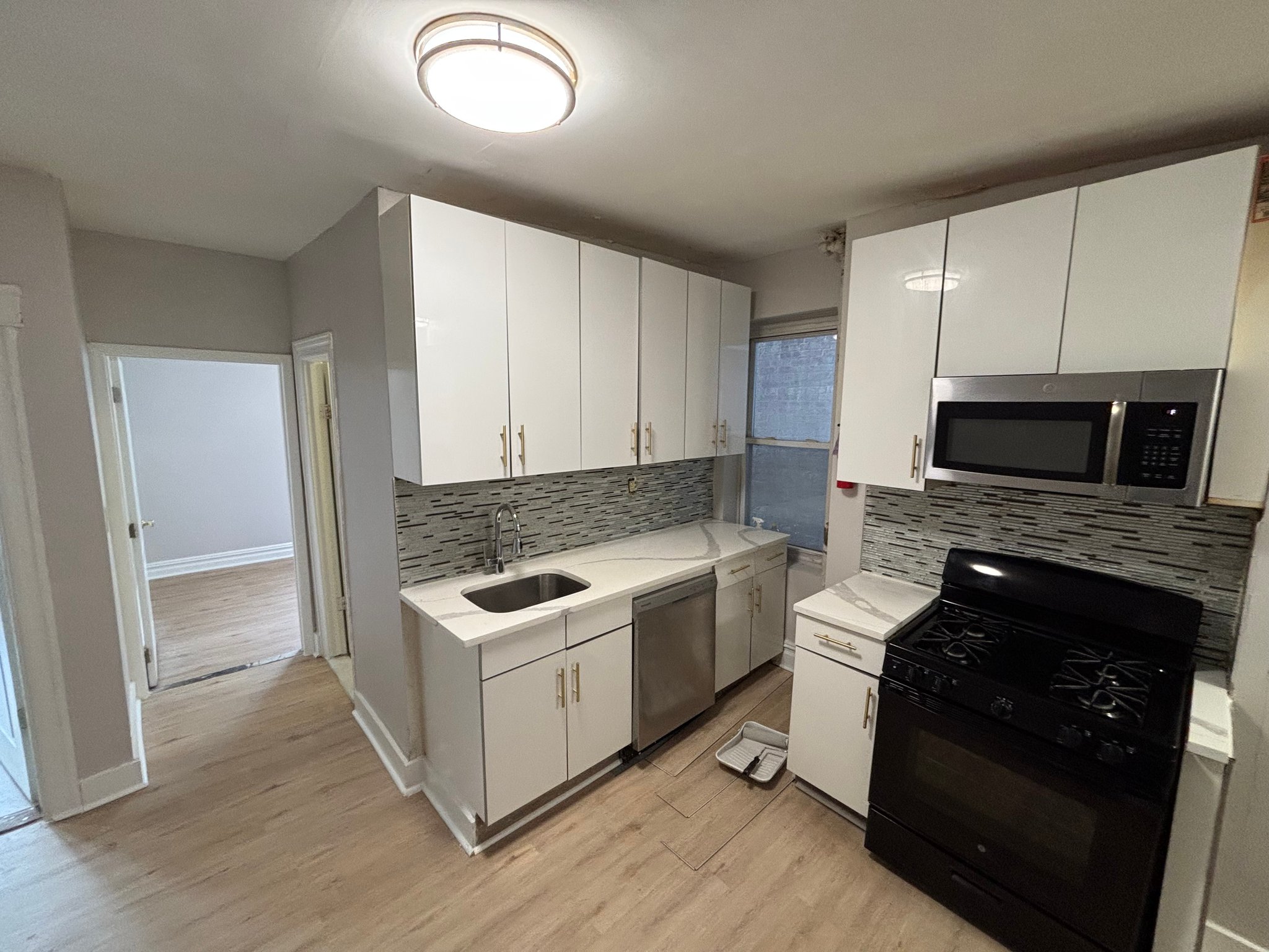 West New York Apartment: 5304 Palisade Ave