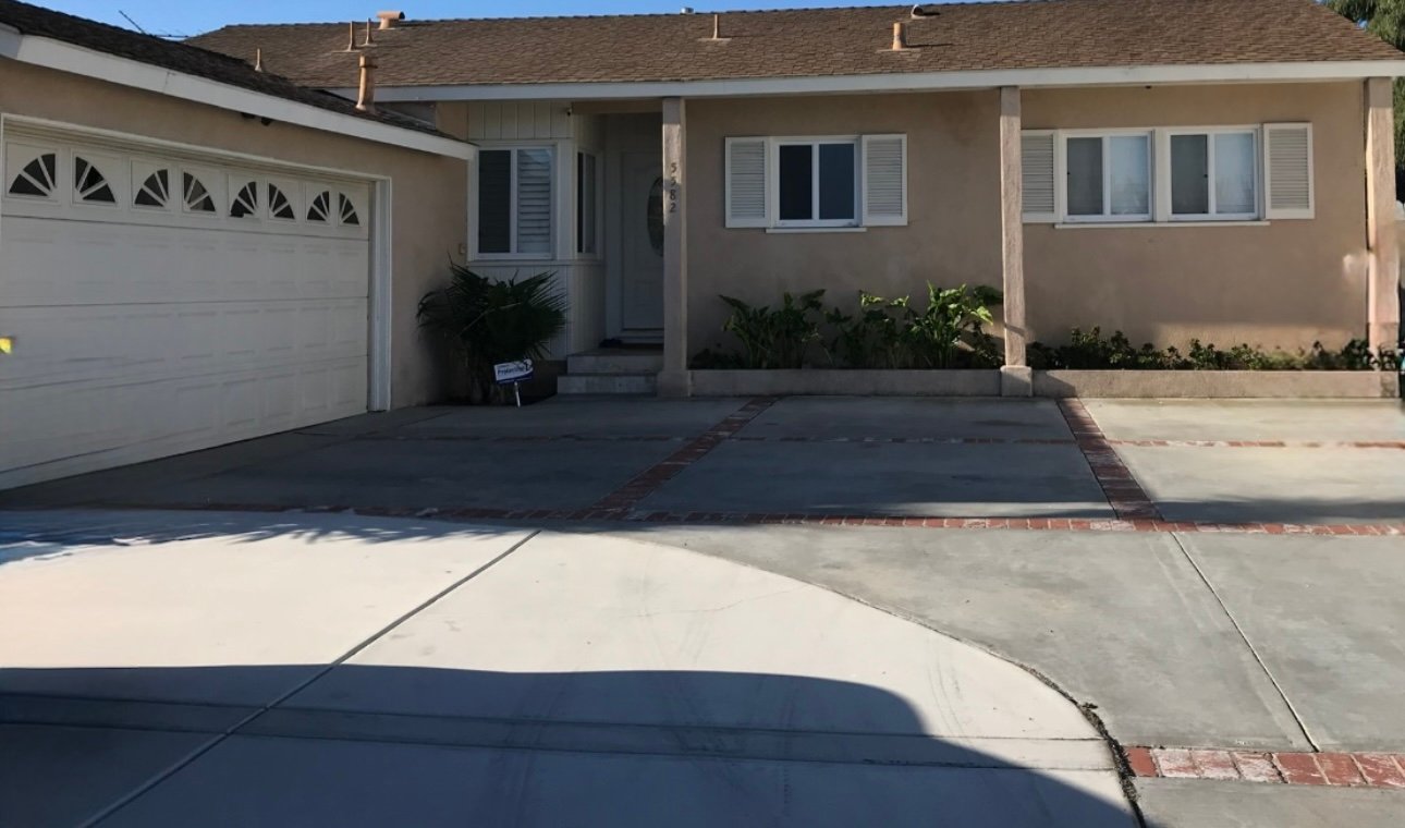 Westminster House: 5582 Rochelle Ave