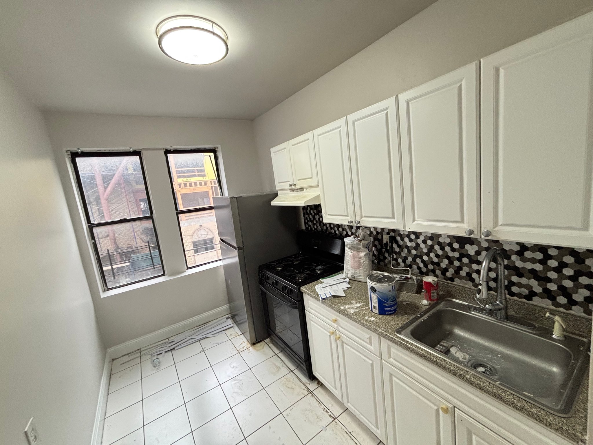 West New York Apartment: 5307 Palisade Ave