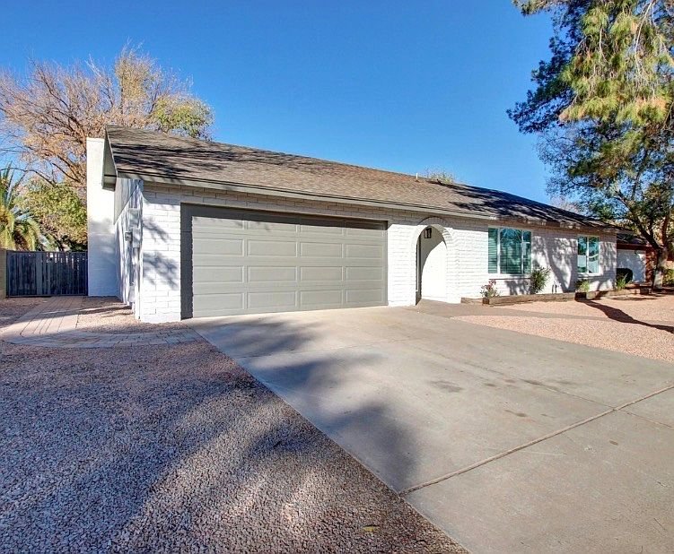 Mesa House: 904 W Monte Ave