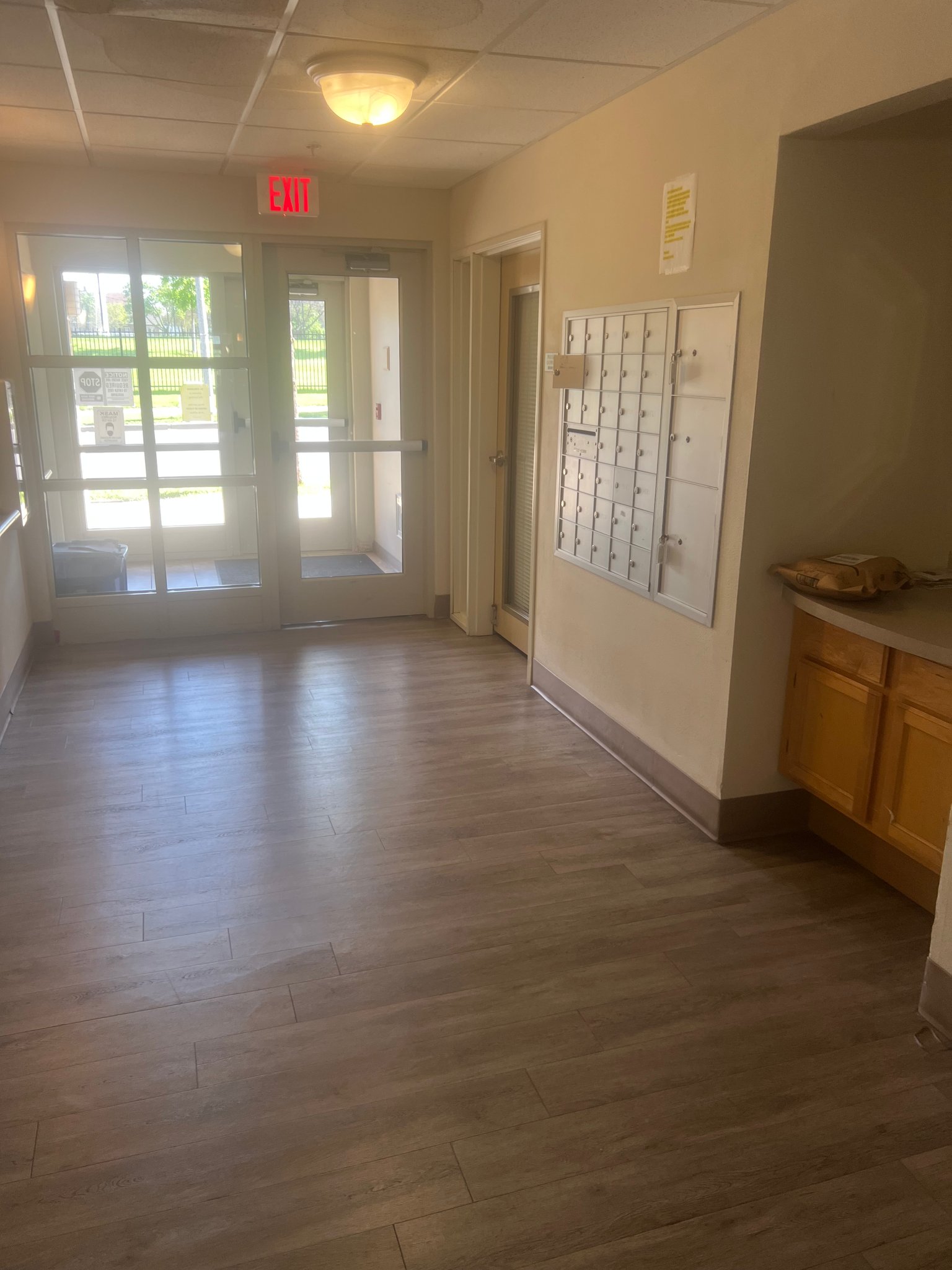Milwaukee Apartment: 1740 W Pierce St