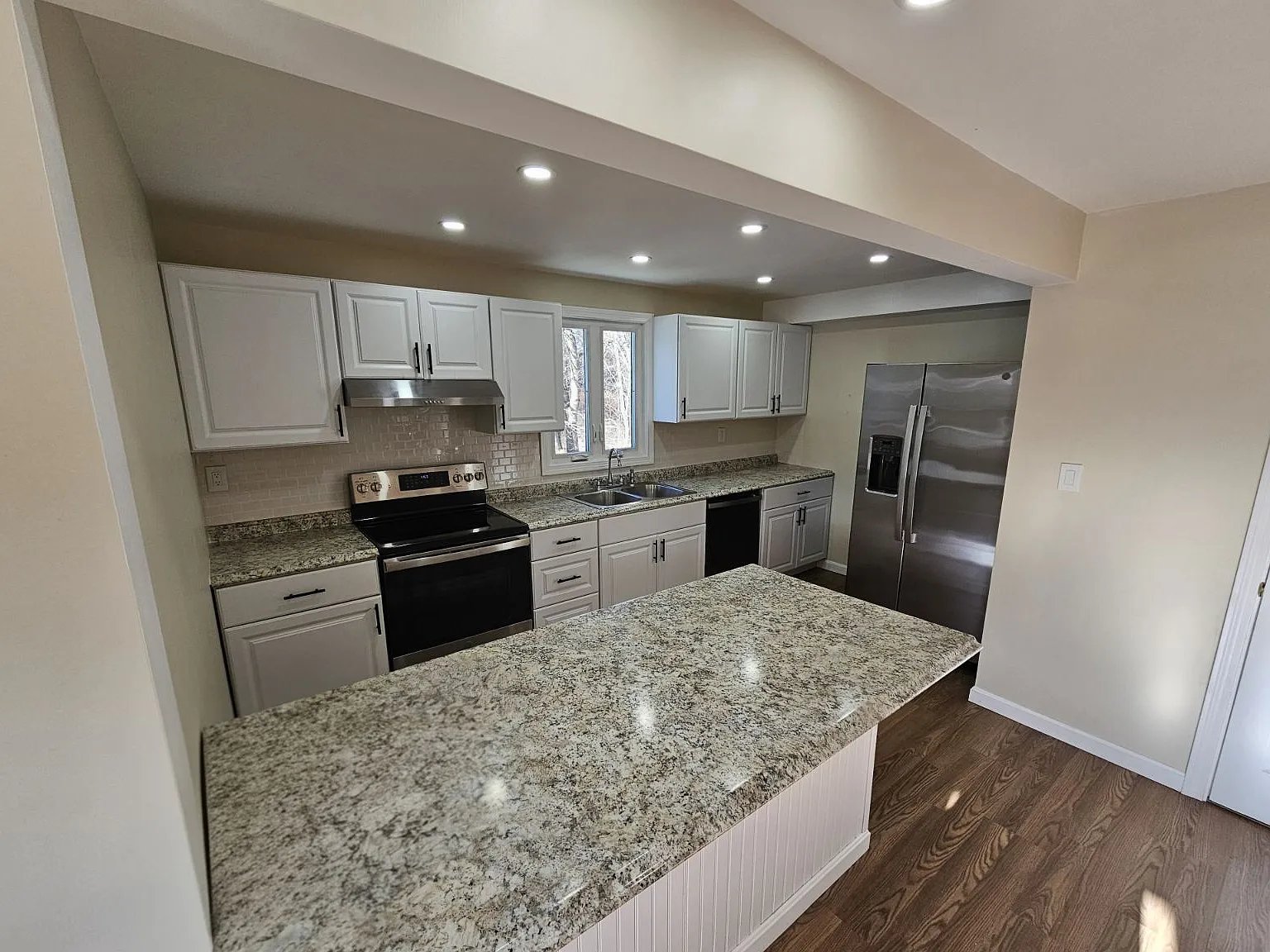 Manchester Other: 1230 Smyth Rd