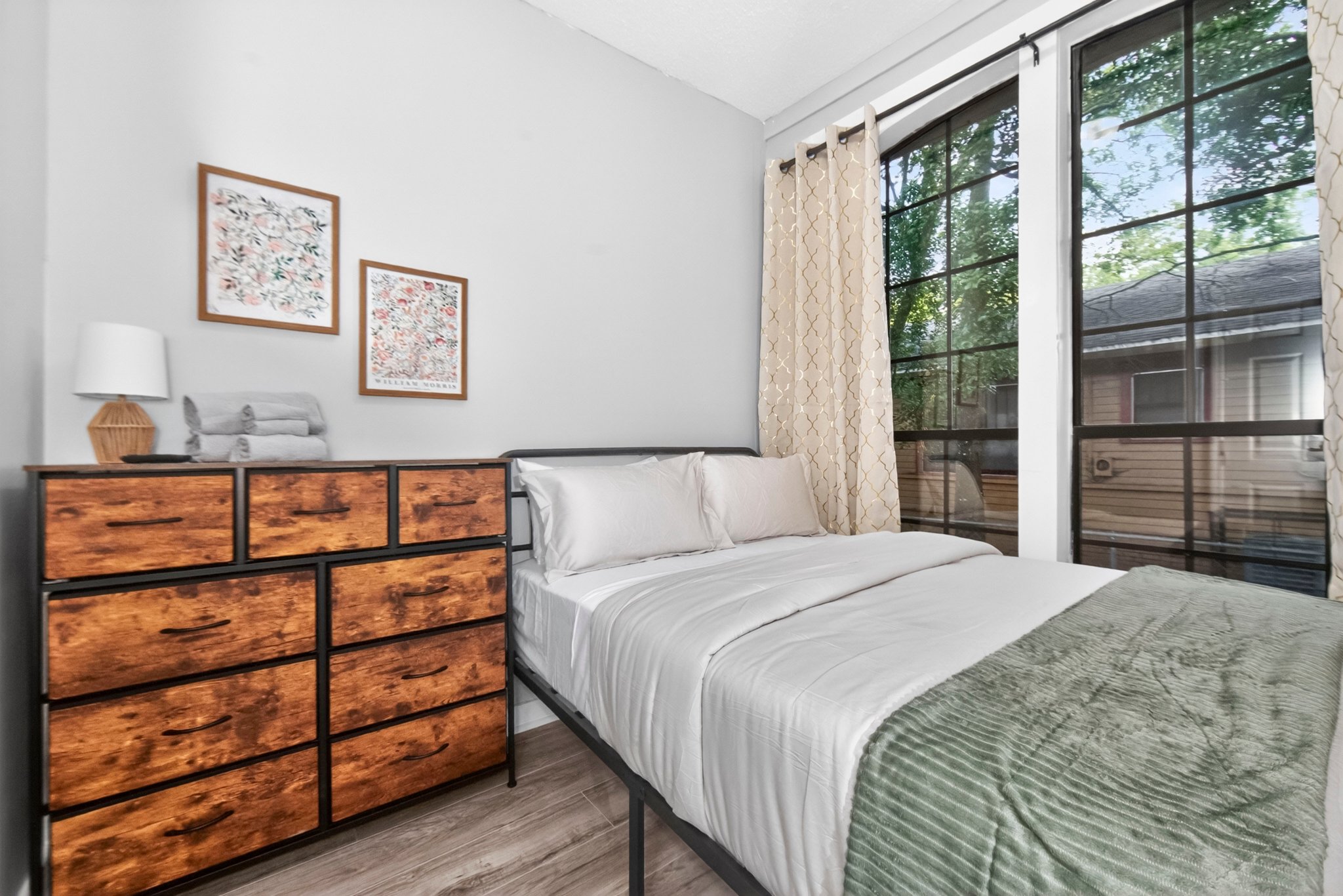 jacksonville House: 2724 Hubbard St