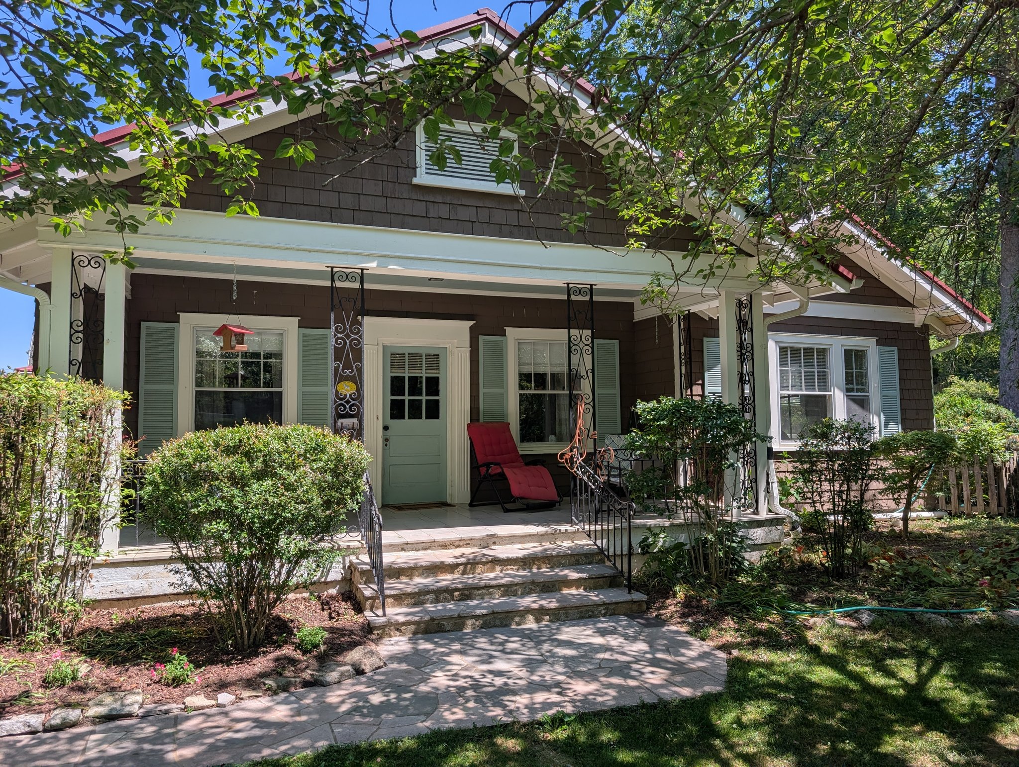 Hendersonville House: 1123 4th Ave W