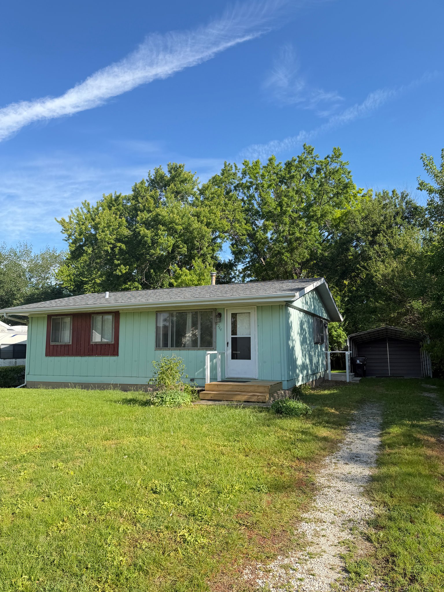 Washington House: 2244 Northridge Ln