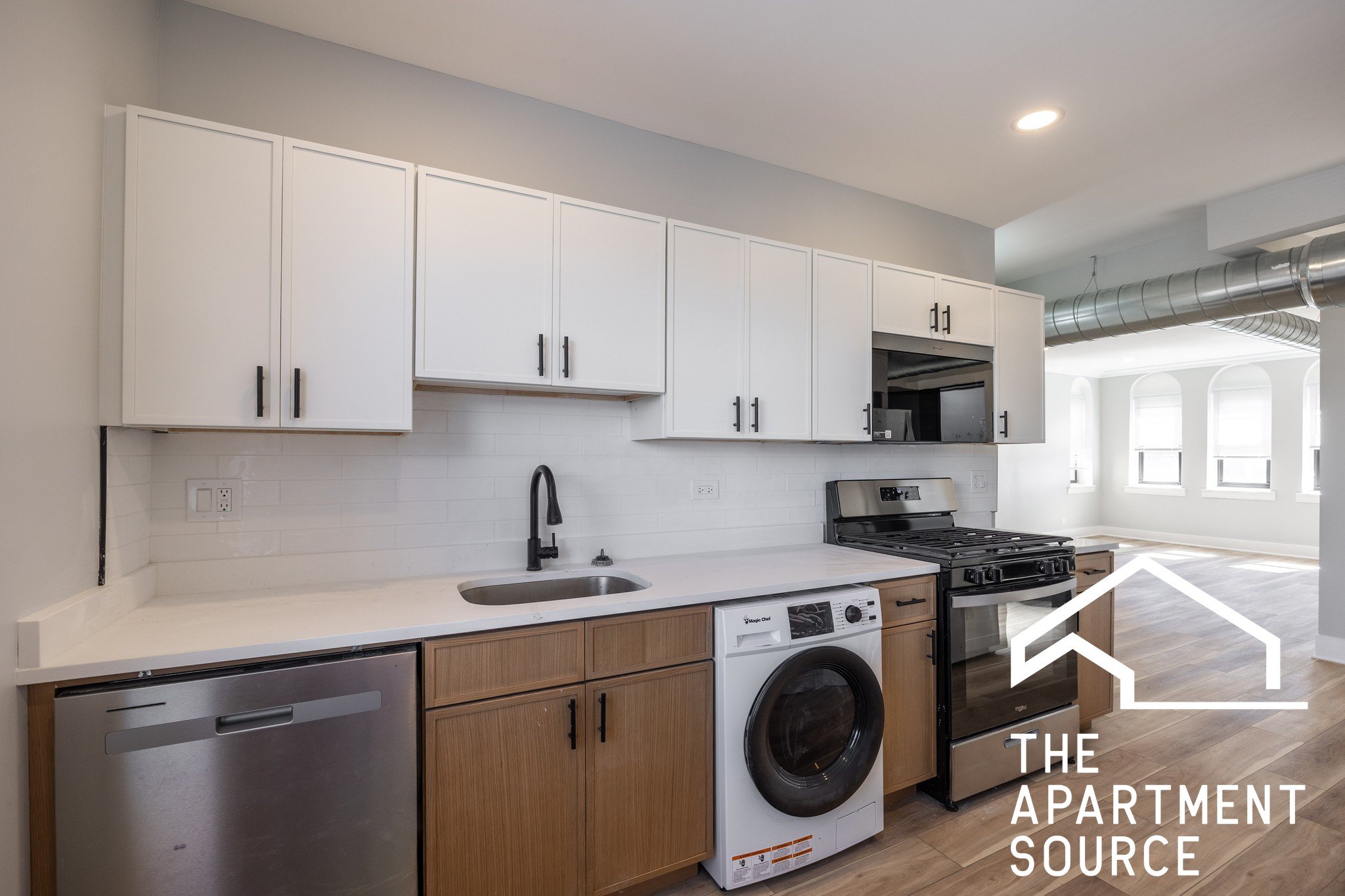 Chicago Apartment: 6148 North Francisco Ave.