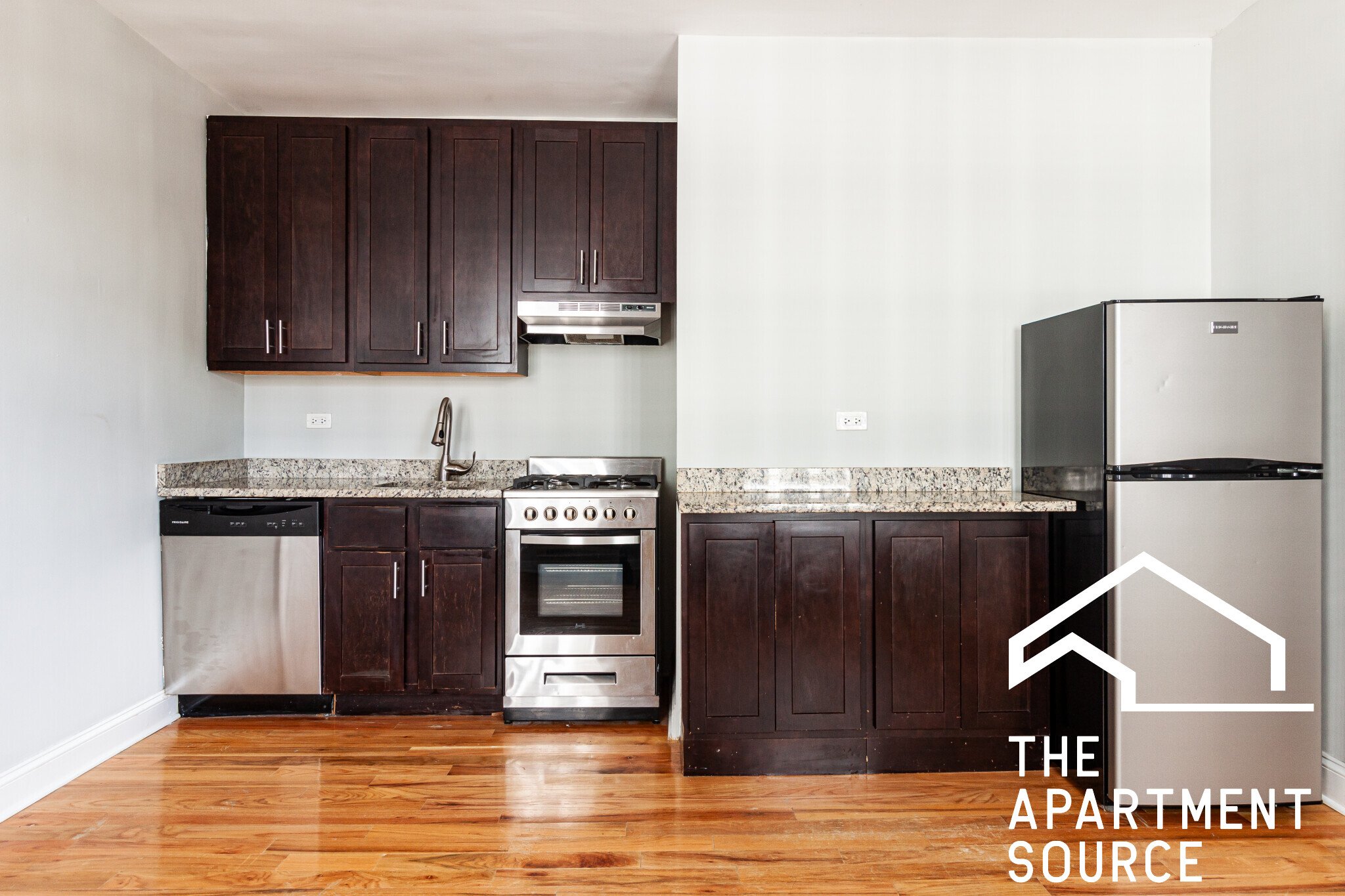 Chicago Apartment: 612 West Patterson Ave.