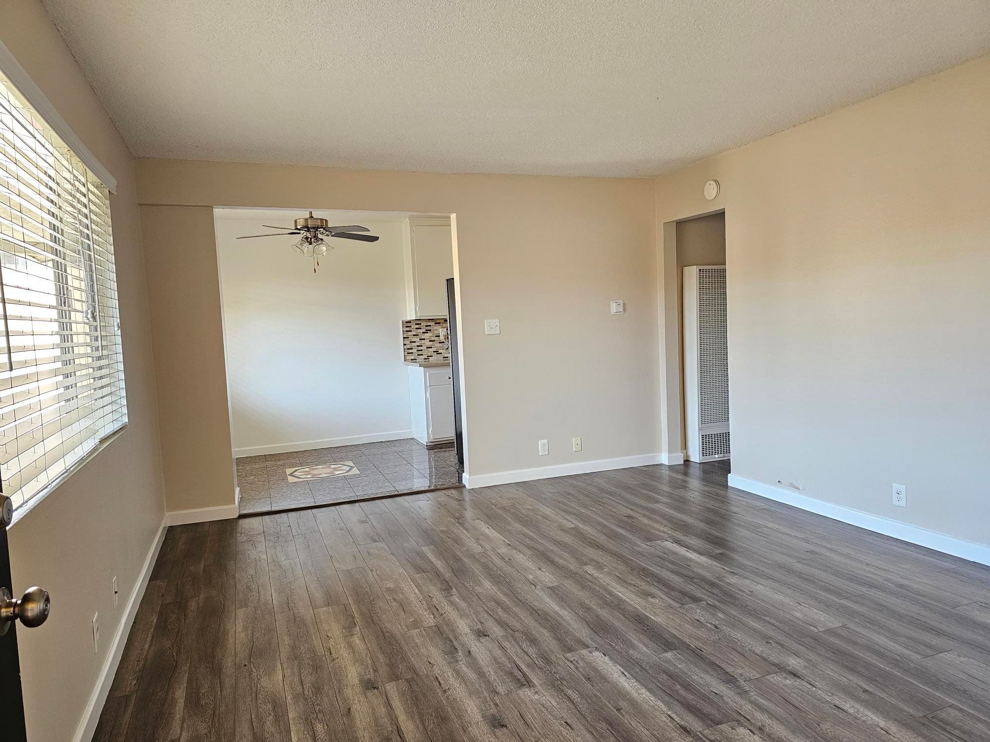 Torrance Apartment: 3701 Emerald St