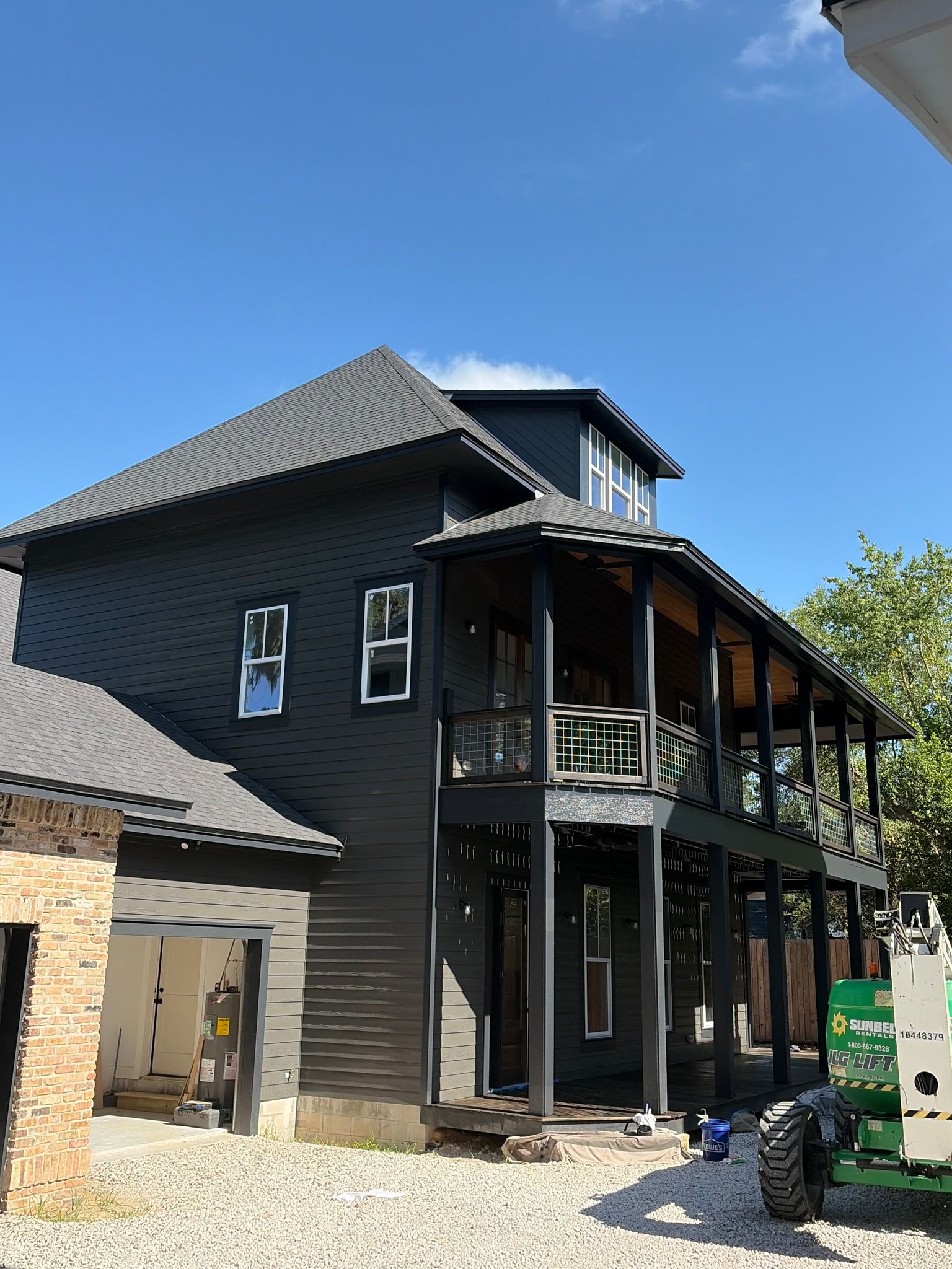 Gainesville House: 296 NW 12th Ave