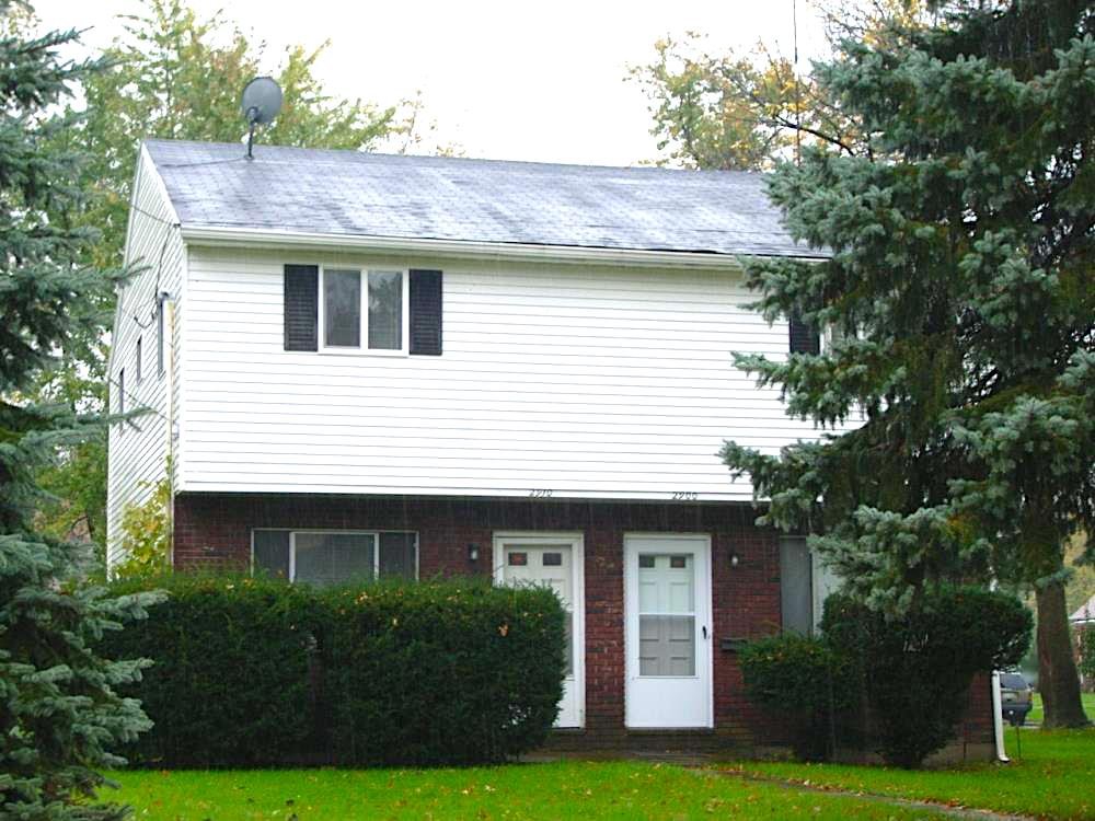 Lorain Multiplex: 2900 Creehore