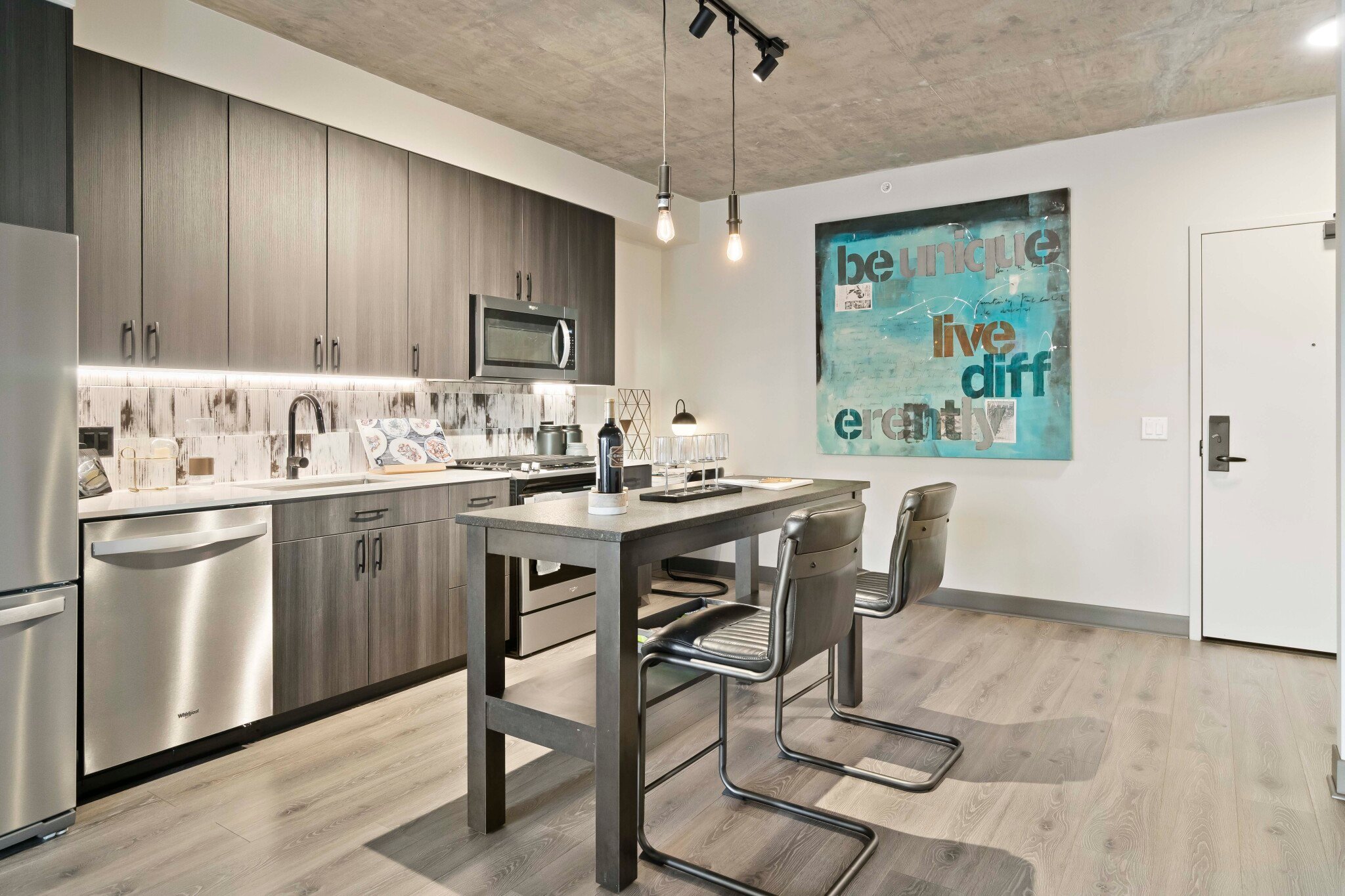 Chicago Condo: 170 N. Ada