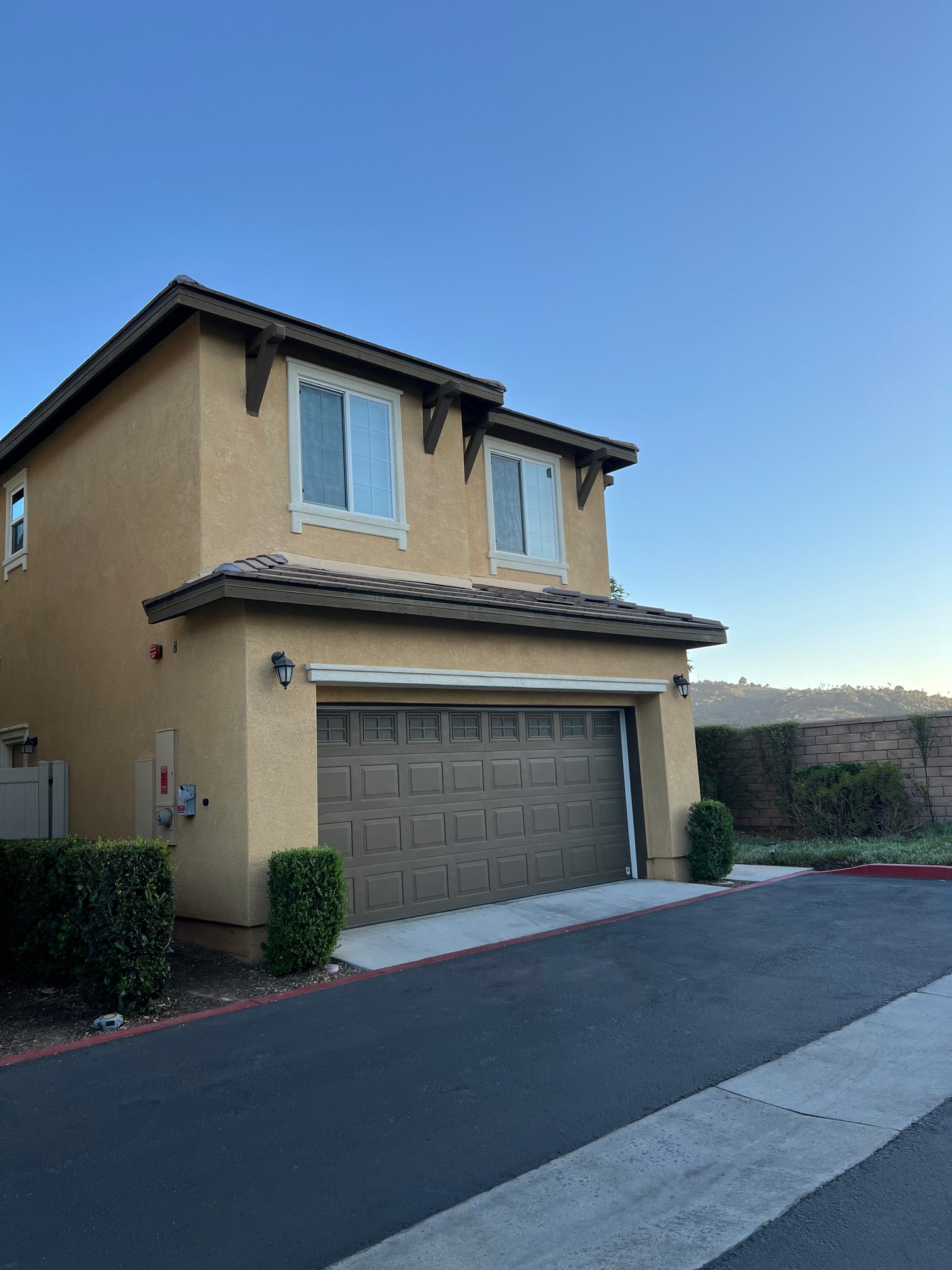 Fallbrook Single Room: 35314 Brown Galloway Ln