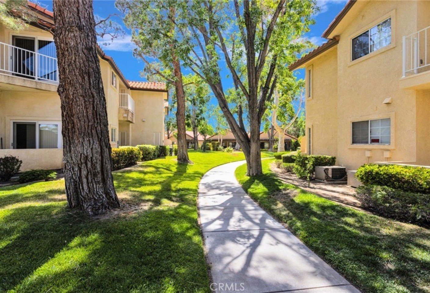 apple valley Condo: 19111 palo verde