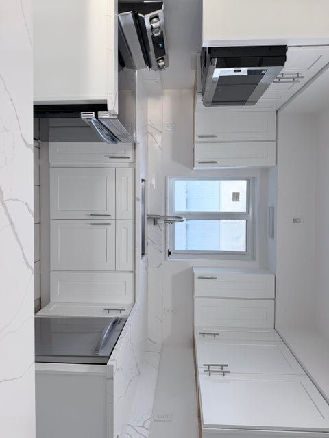 Pompano Beach House: 231 NE 16th Avenue