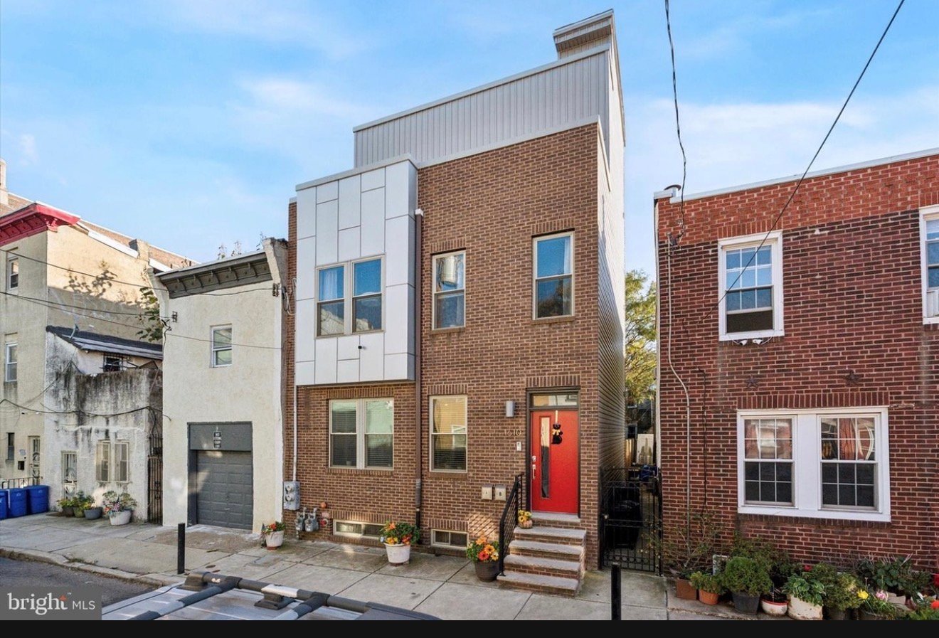 Philadelphia Condo: 1 Titan St