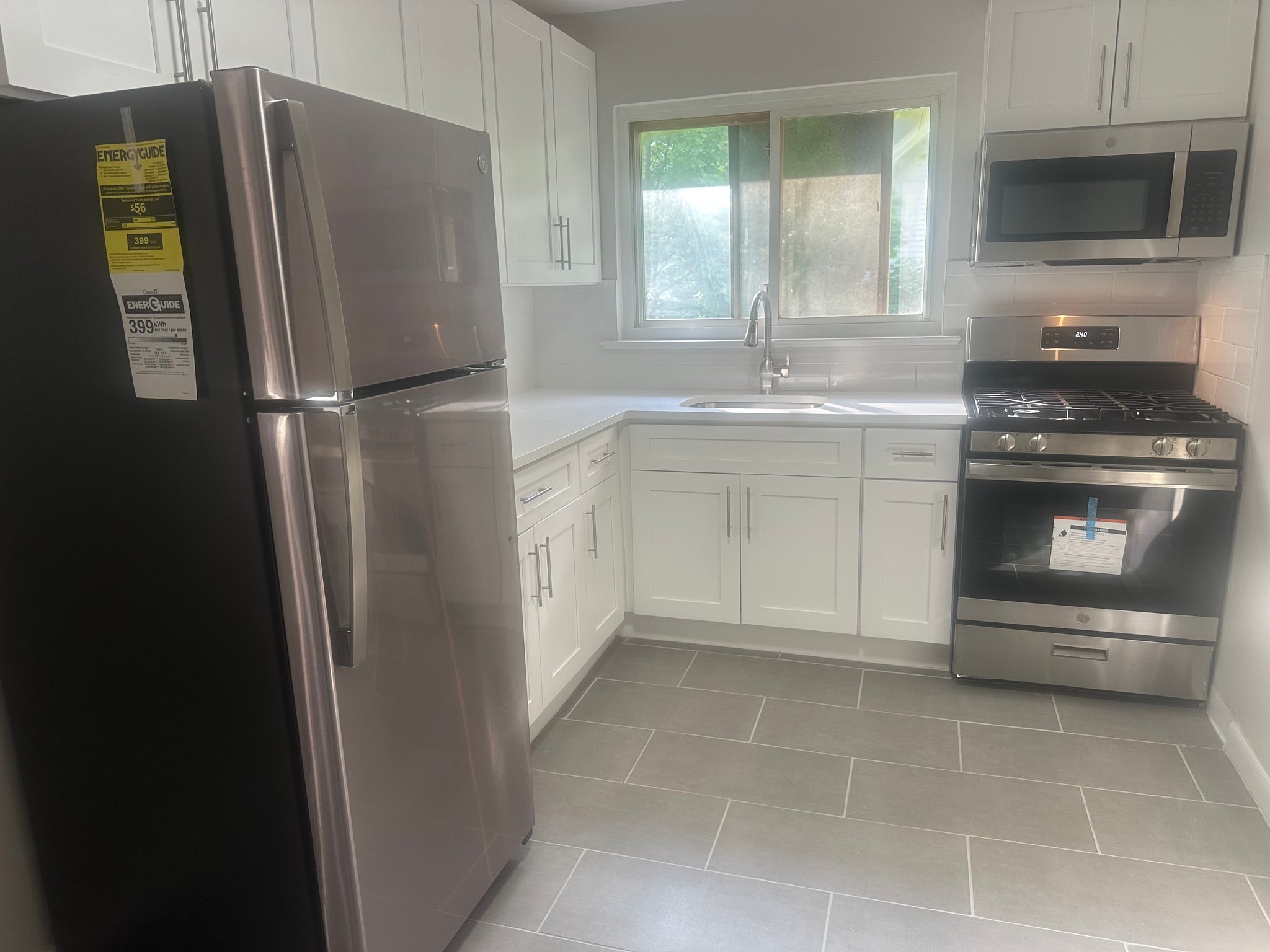 Leonia Apartment: 210 Broad Avenue
