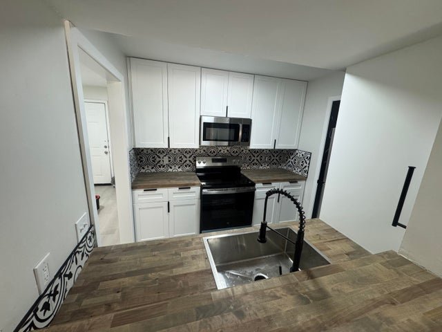 Pompano Beach Condo: 4241 W Mcnab Road W 32