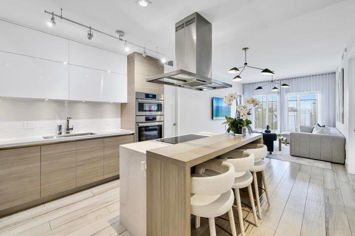 Boca Raton Condo: 155 E Boca Raton Road 413