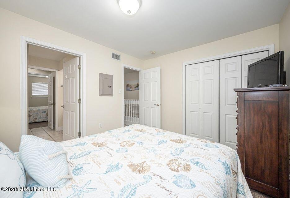 Biloxi Condo: 1664 Beach Blvd