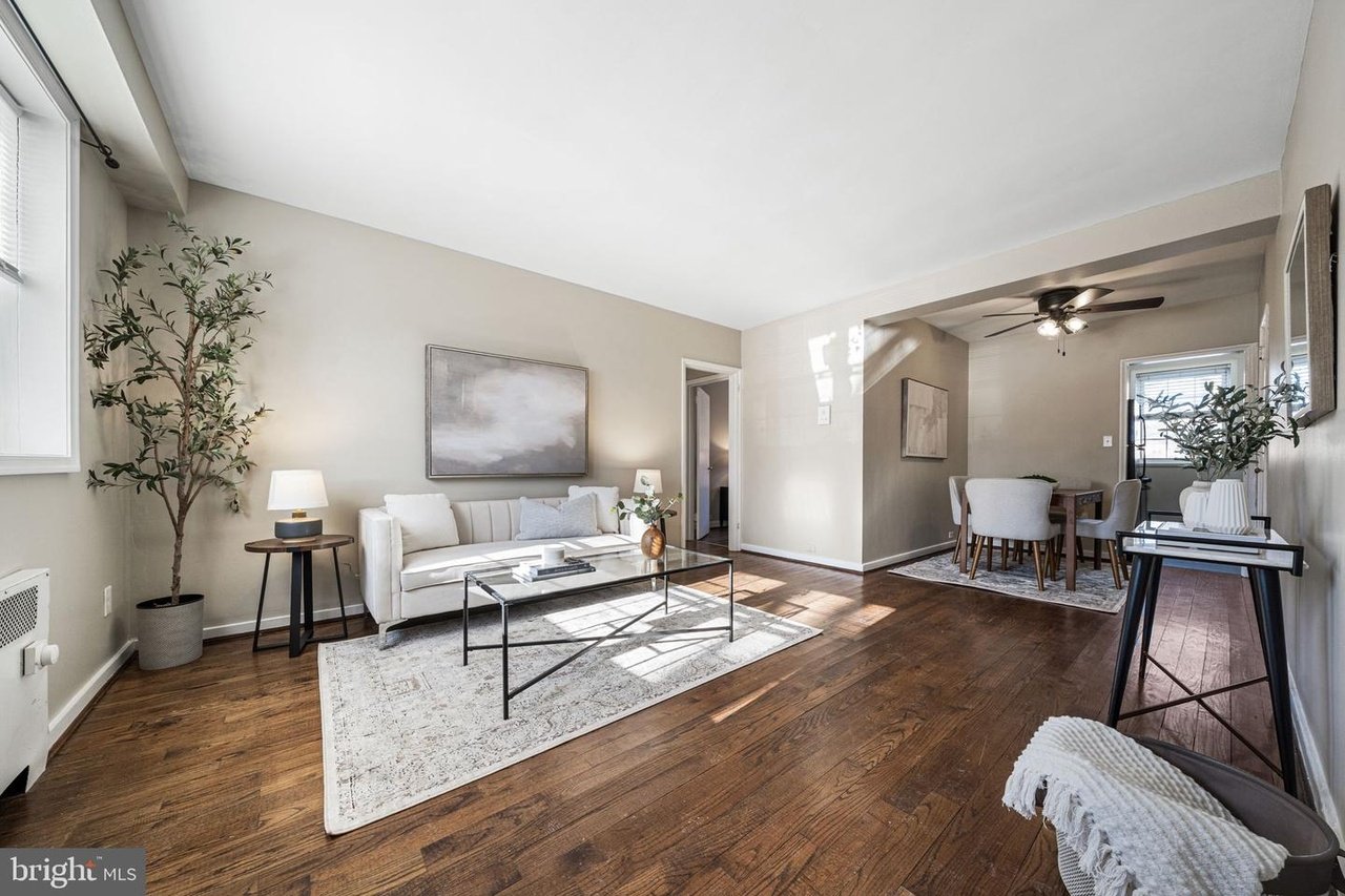 Arlington Condo: 201 N Trenton St