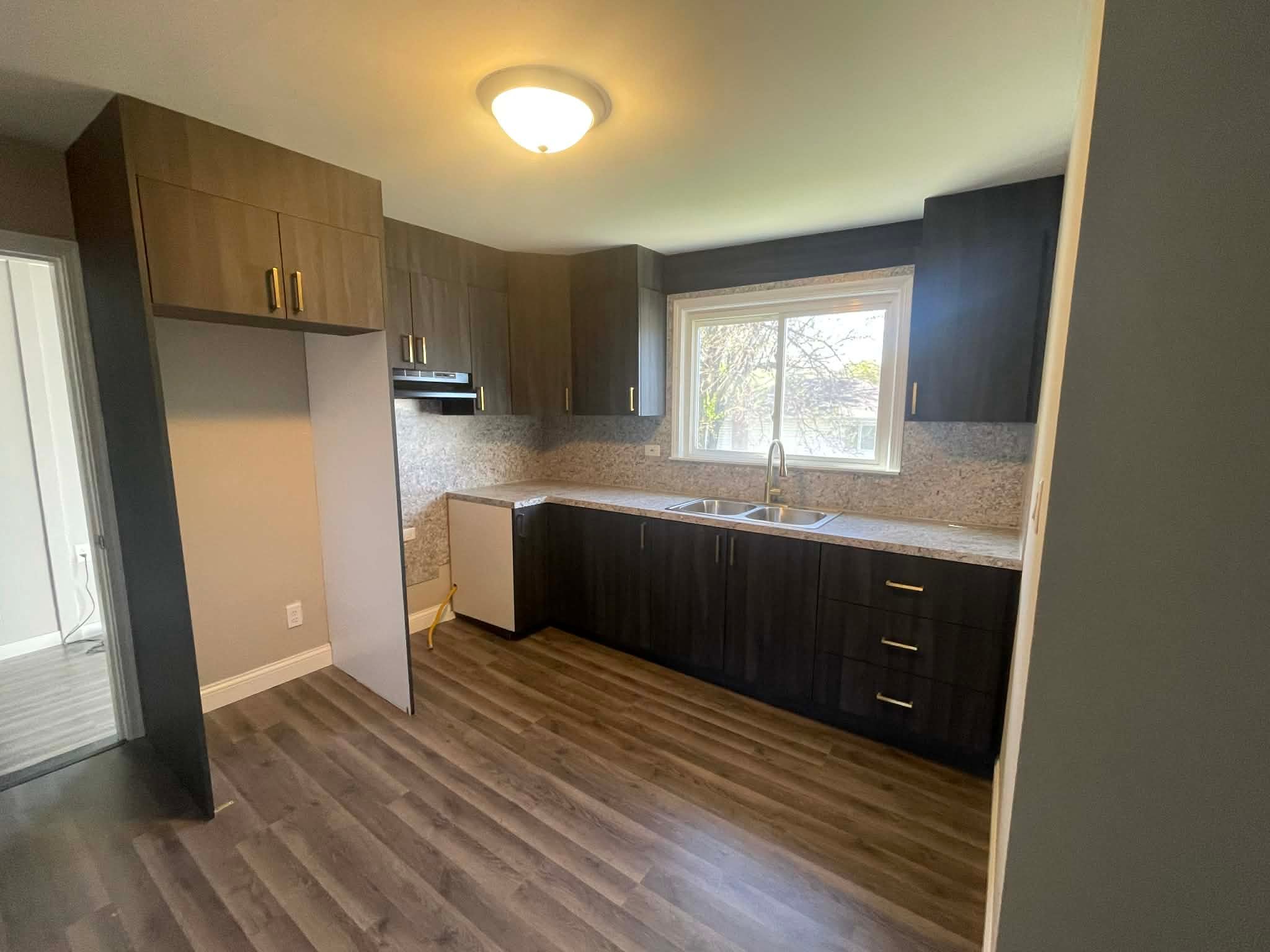 Phoenix Other: 15237 4th Ave