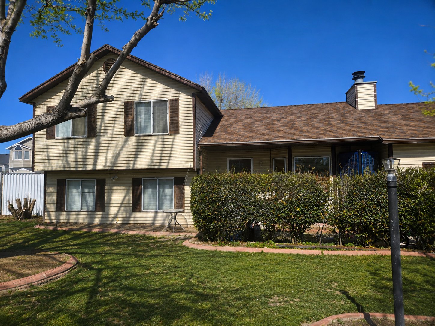 Sciota Apartment: 1610 W Bora Bora Dr #1, West Jordan, UT 84084