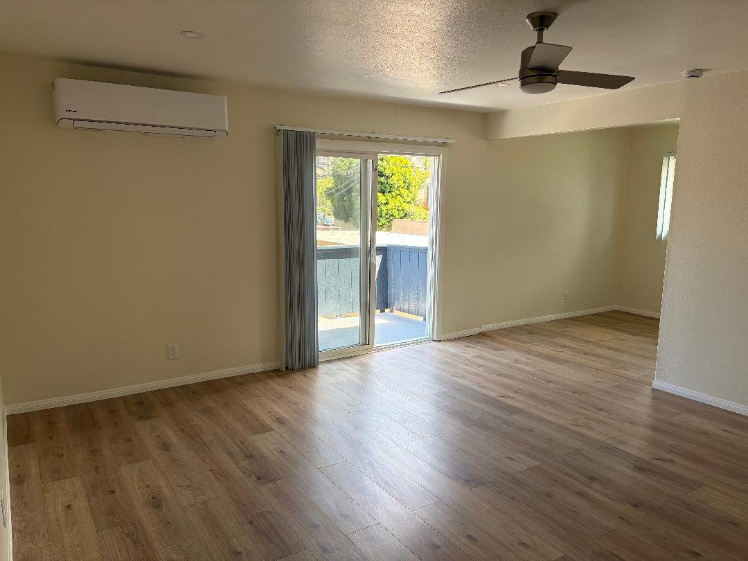 Huntington Beach Apartment: 7702 Amberleaf Cir