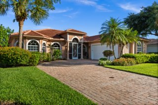 NAPLES House: 3972 RUXTON RD