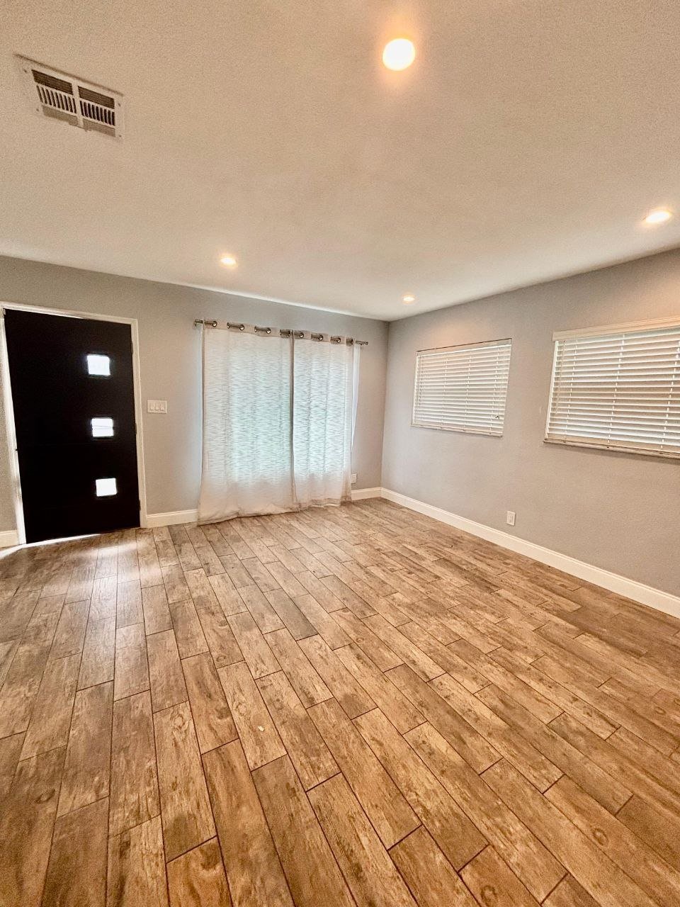 Orlando House: 7622 Cassino Ave