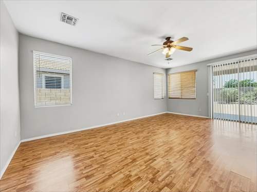 Tolleson House: 3213 S 103Rd Dr