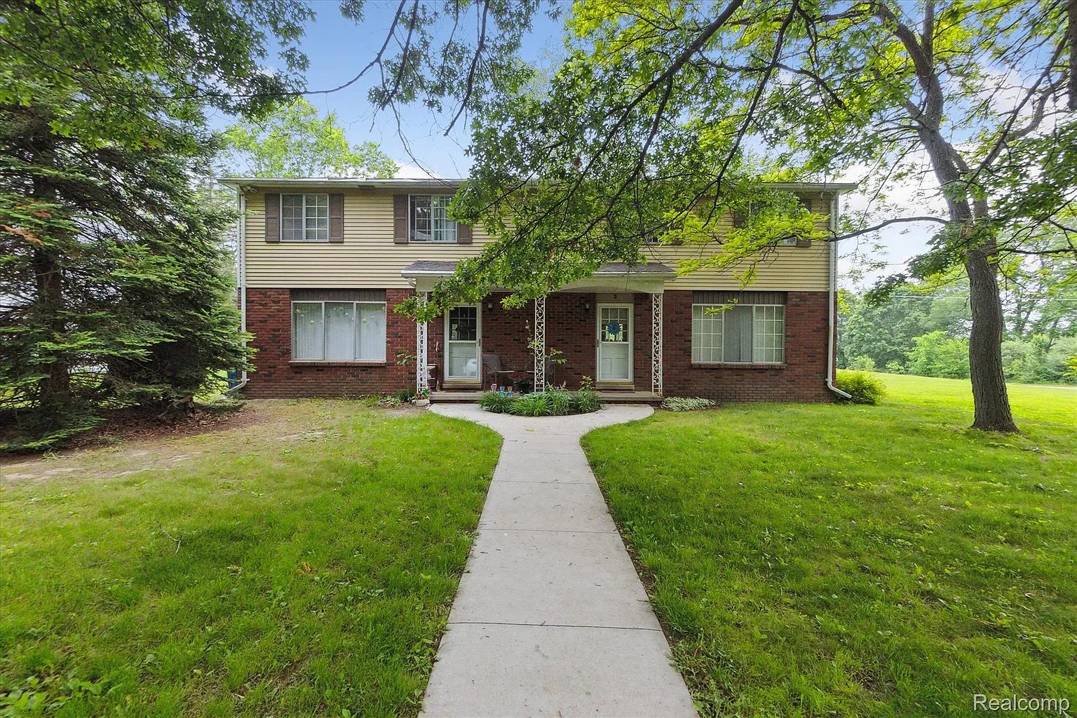 Davisburg Multiplex: 10461 Eagle Rd
