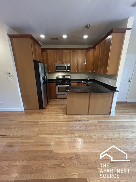 Chicago Apartment: 2656 North Hamlin Ave.