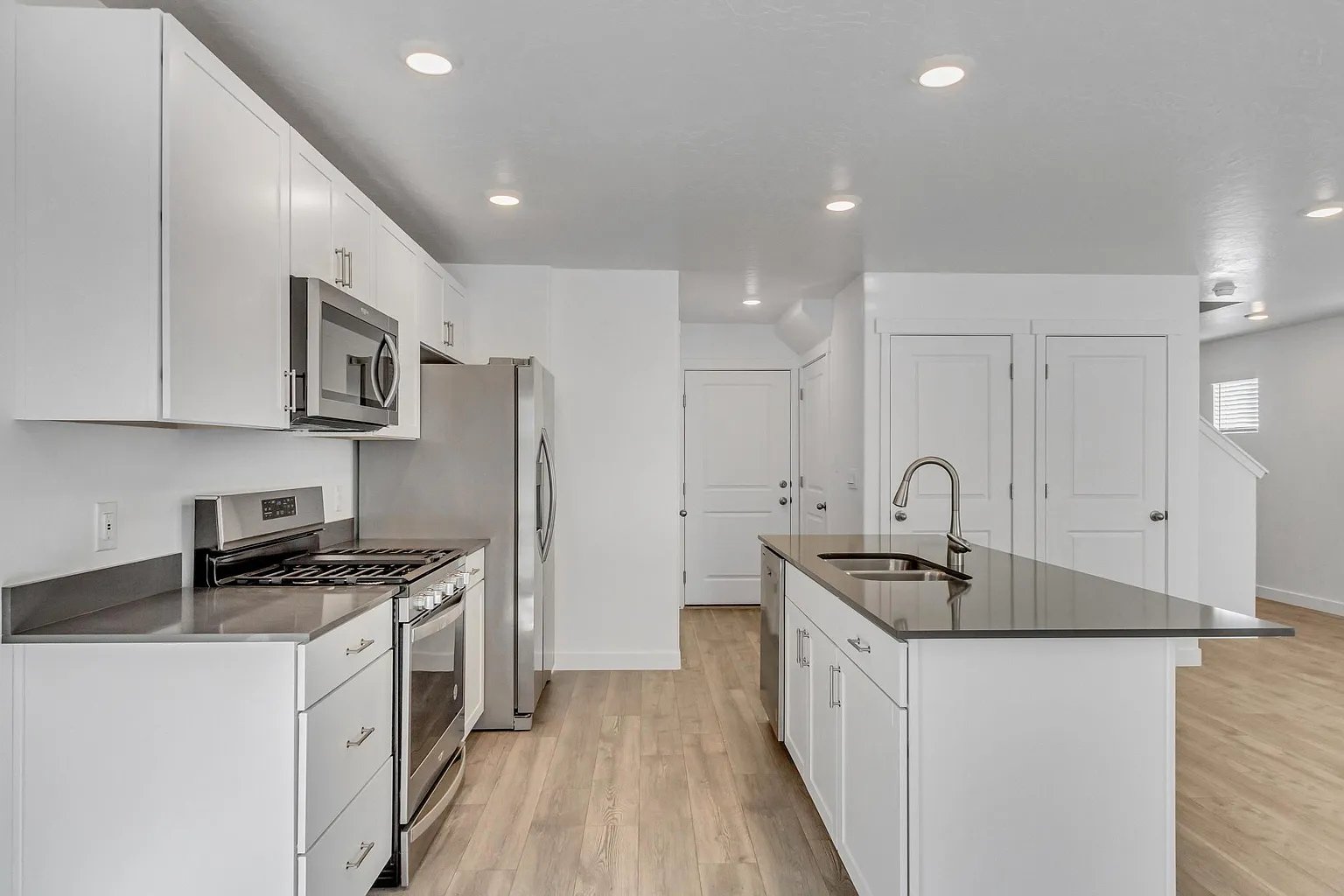 Saratoga Springs Other: 597 N Scuttlebutt Ln