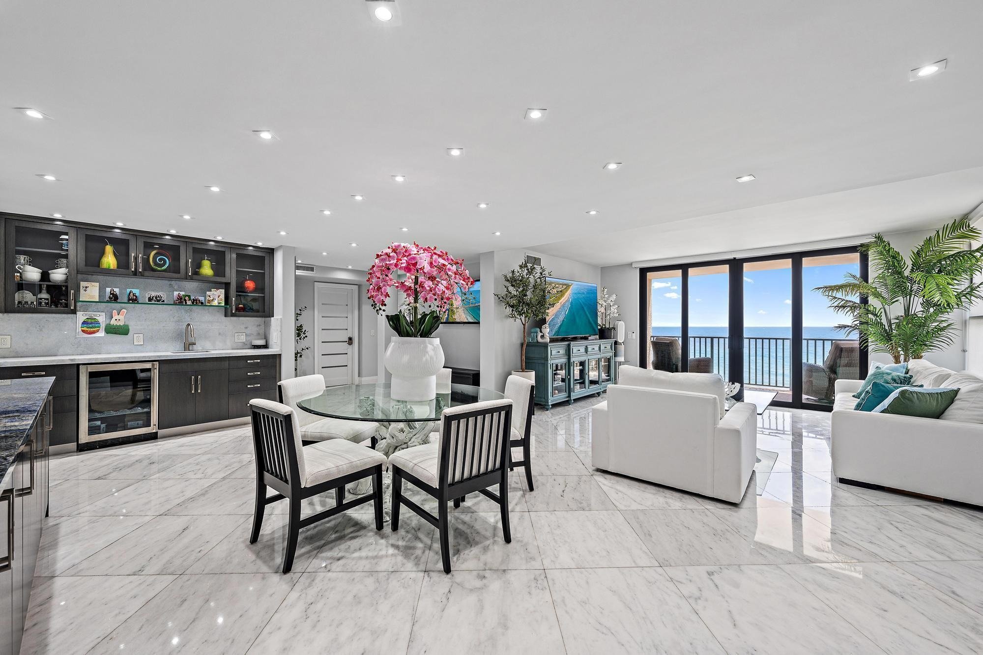 Palm Beach Condo: 3610 S Ocean Blvd
