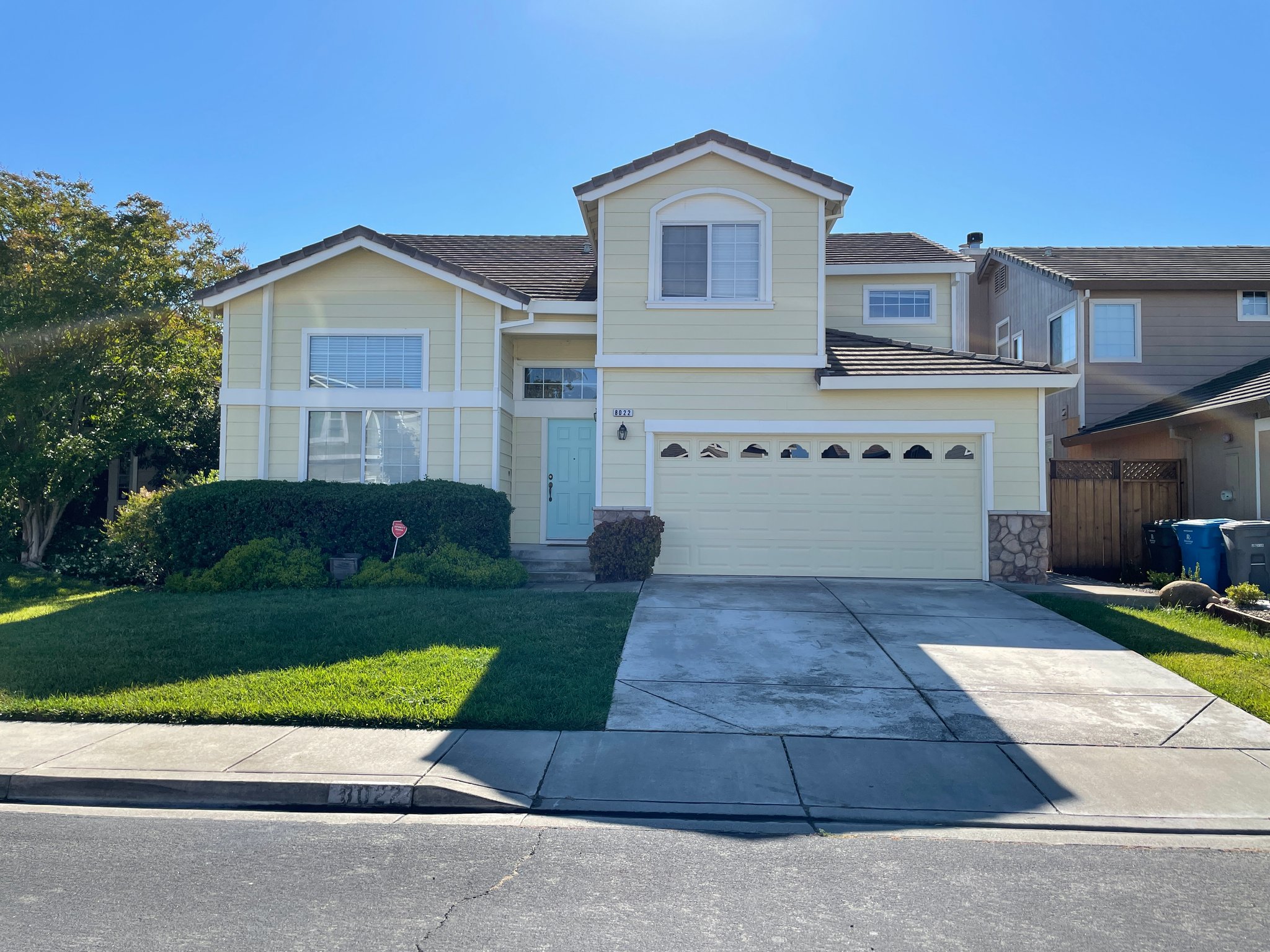 Rohnert Park House: 8022 Mammoth Dr