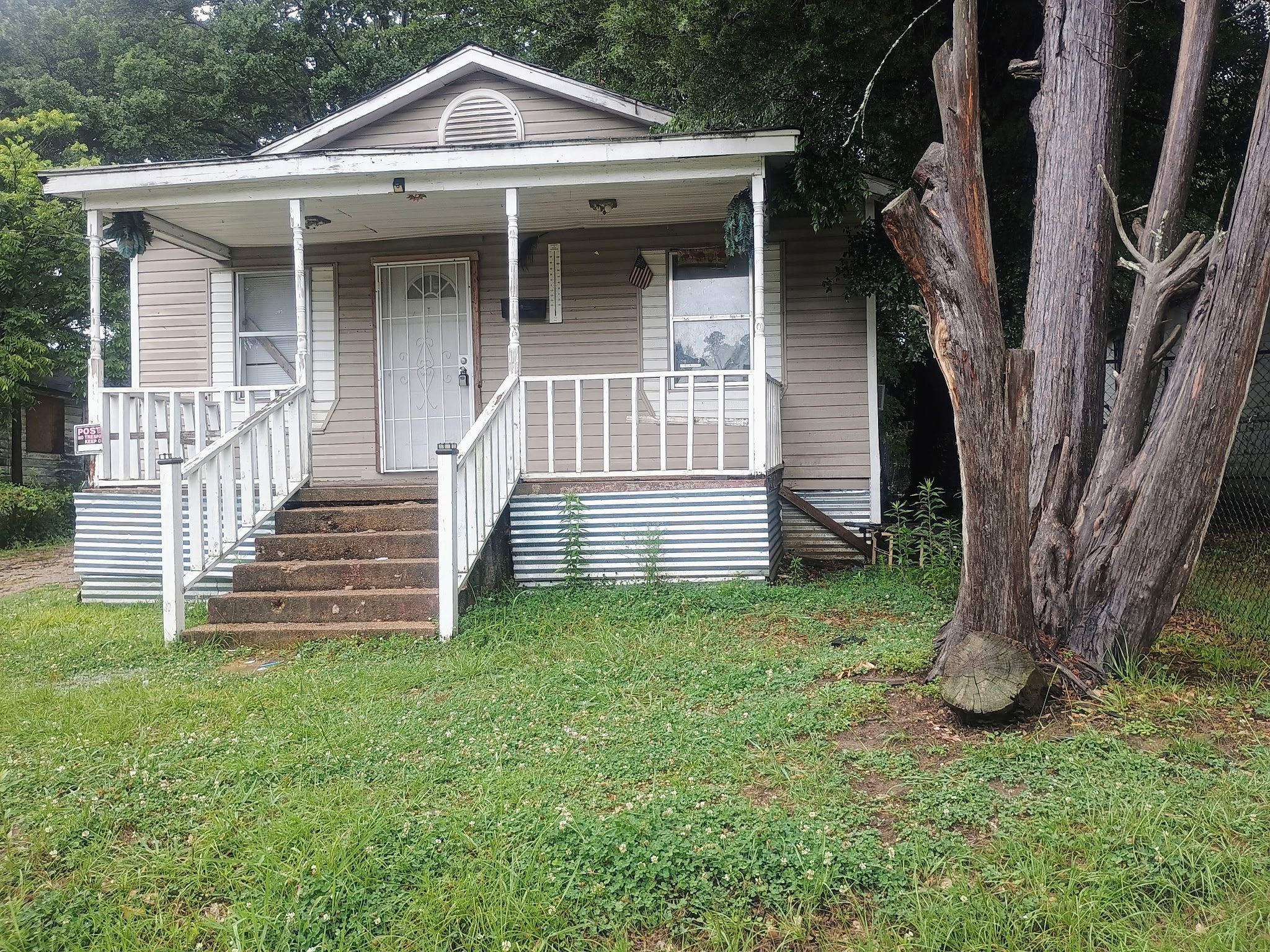 Jackson House: 1328 Perkins Street
