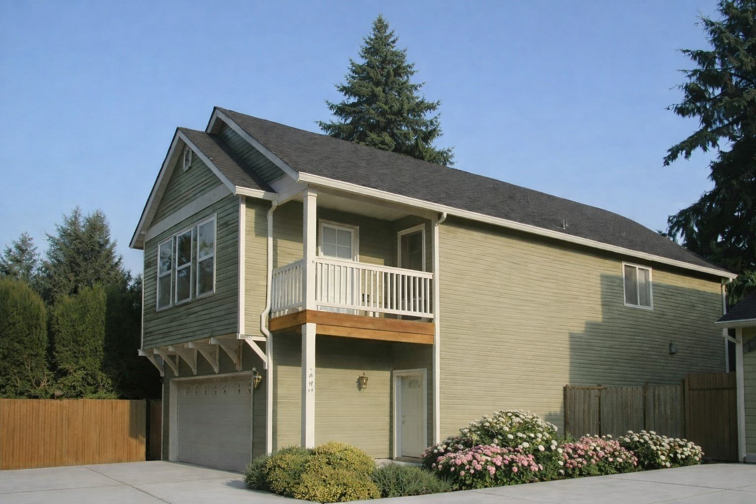 Vancouver House: 3223 E 27th Cir, Vancouver, WA 98661