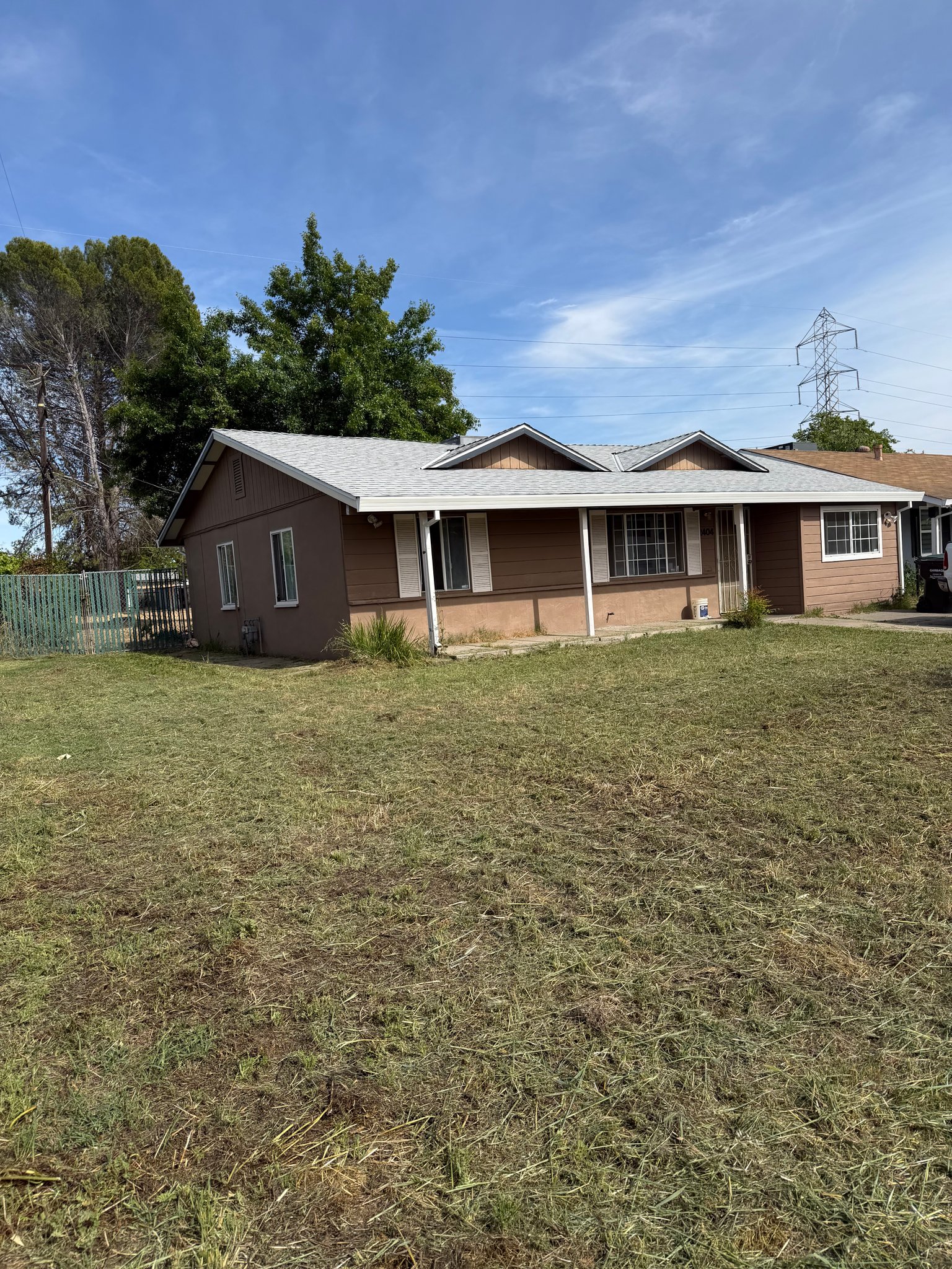 Sacramento Other: 2404 Darwin St