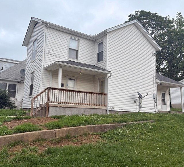 Hamilton House: 1794 See Ave