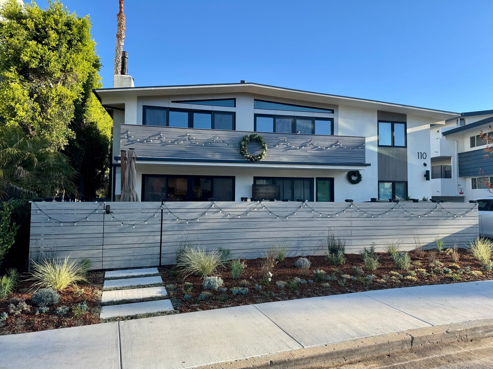 Redondo Beach Apartment: 110 Paseo De La Concha