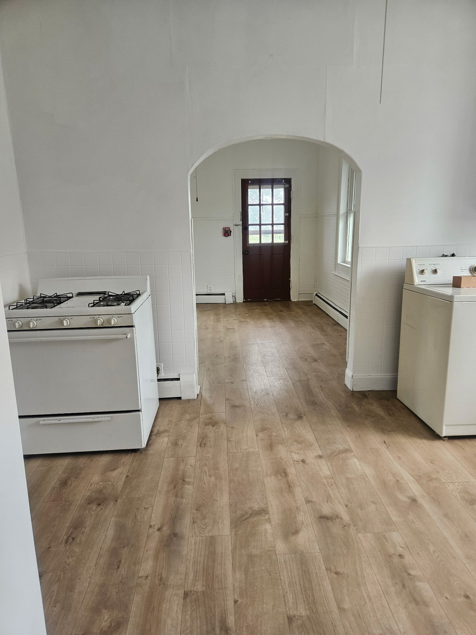 New Britain Apartment: 164 Curtis St