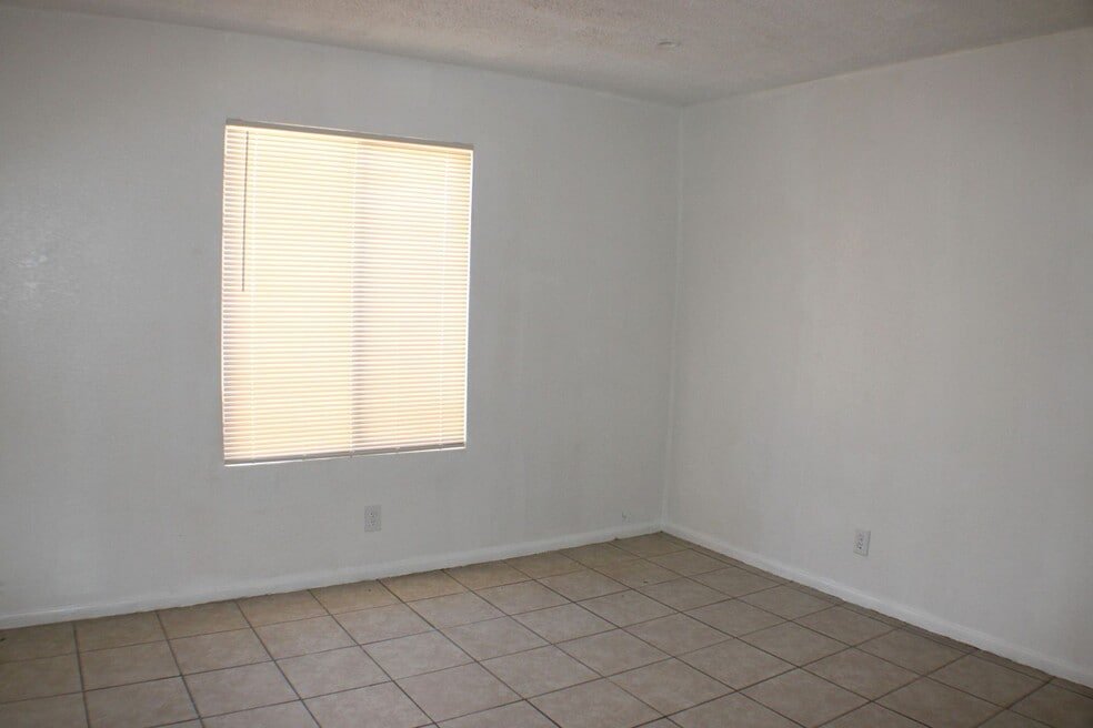 Orlando House: 13156 Hatherton Cir